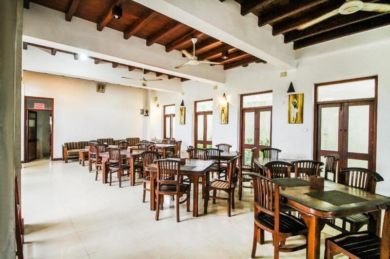 Ceylonica Beach Hotel Негомбо Экстерьер фото